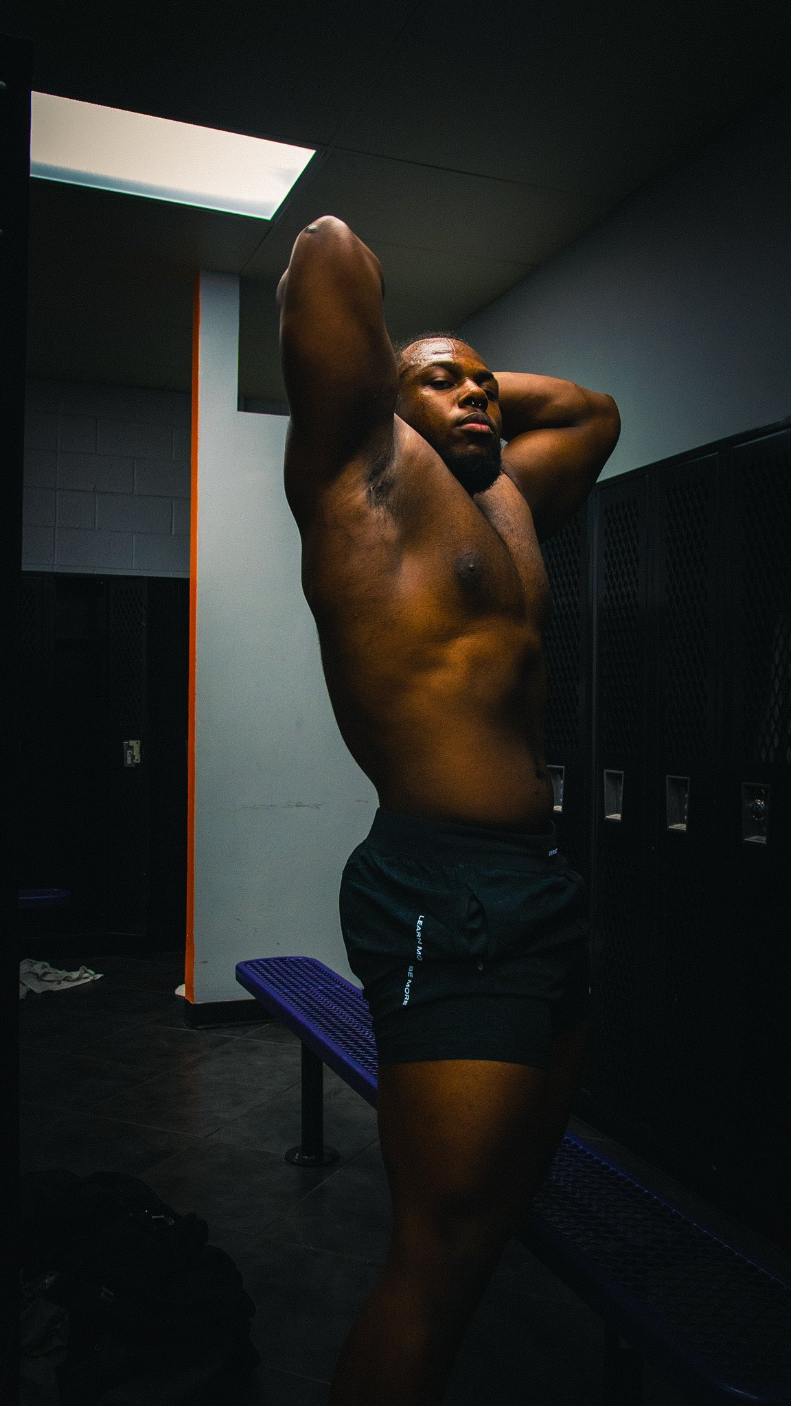 TW Pornstars - Top .5%🌟 BDSM (Dom). Twitter. Headed to Florida To Shot On @ OnlyFanbus 🦍🍆. 4:04 PM - 18 May 2022