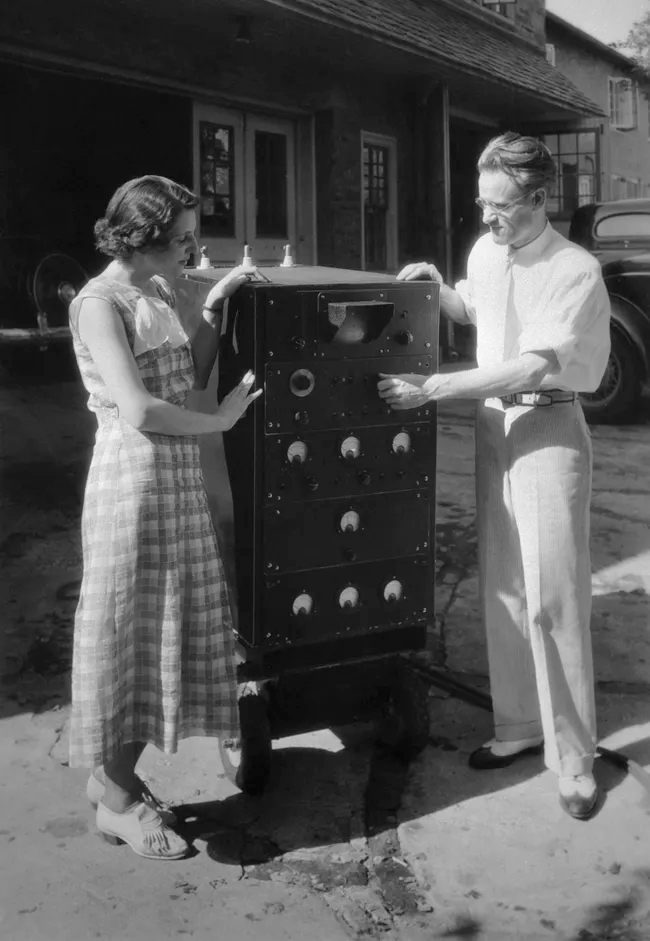 IEEE_EMCS's tweet photo. #EMCinRealLife๐บ
Don't touch that dial โ but do click the link! Read Tom Braxton's (@EliteTest + @IEEE_EMCS) latest for a peek into the technical history of television and electromagnetic compatibility: https://t.co/ezGE6OcsYE
๐ท @thoughtcodotcom
#EMC #TV #television https://t.co/nVy85XC4Sl