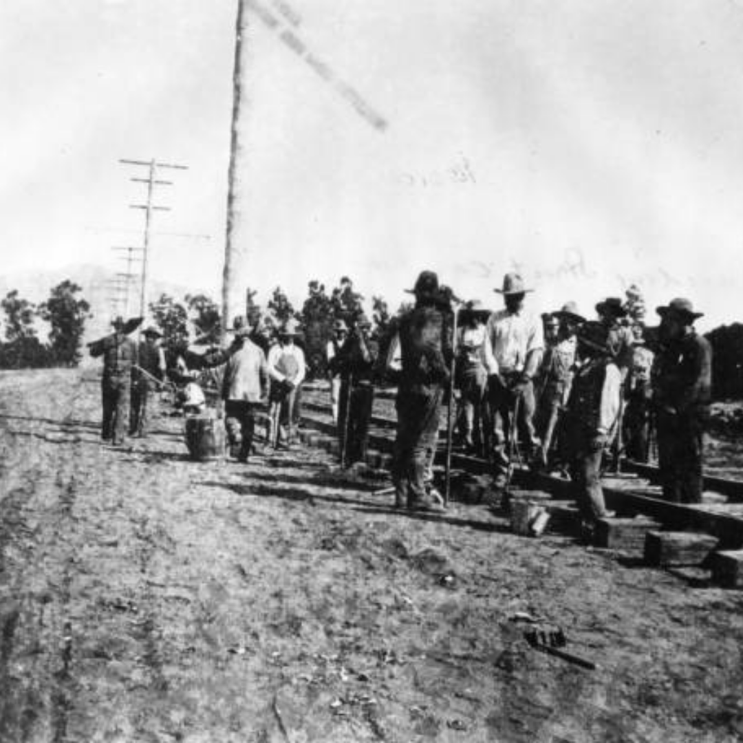 View of Mexican #laborers in Glendale, CA building the Pacific Electric line, ca 1903-04. <a href="/MyGlendale/">City of Glendale, CA</a> <a href="/LAPublicLibrary/">L.A. Public Library</a> #publictransportation #shadesofla #oldlosangeles #losangeleshistory #mexicanamerican #chicanohistory #californiahistory #throwbackpicture  #historyinpictures