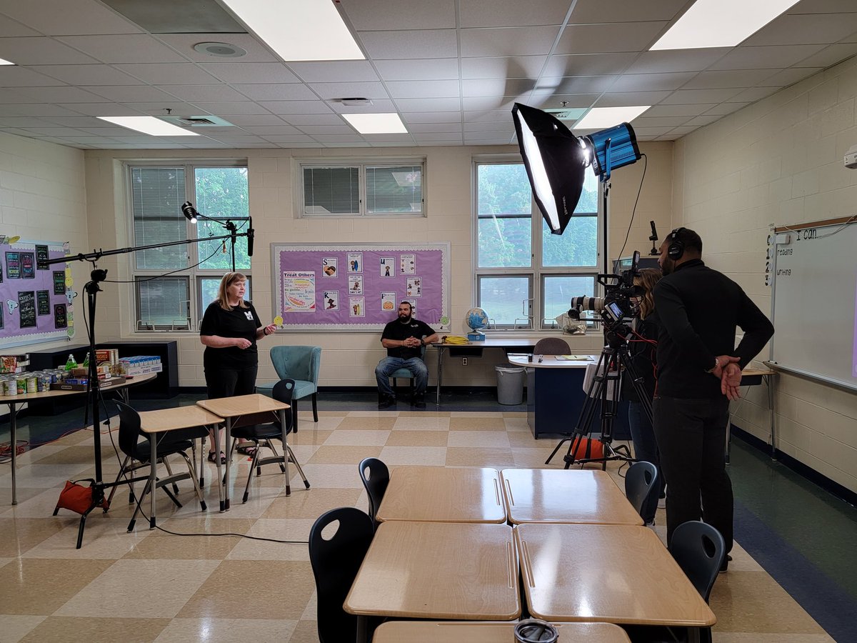 That's a wrap! 🎬 Stay tuned for a new @ISTE promo featuring @MiddletownOH and @LakotaDistrict and some exciting new developments for Ohio teachers! #ISTEcert #MiddieRising #WEareLakota #Proud2BCESC