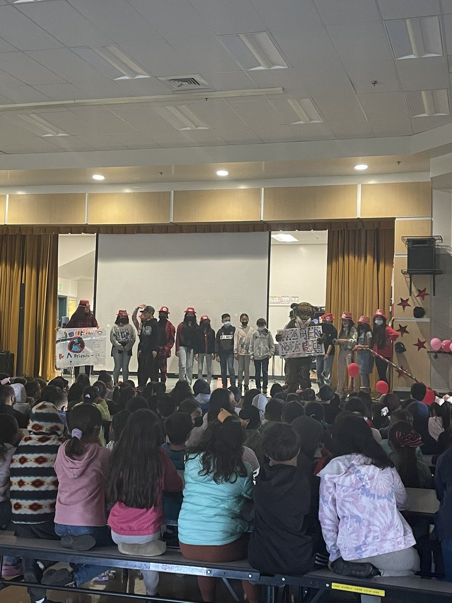 Anti-bullying assembly at Frank Ledesma by students, for students! @CUSD_Supt