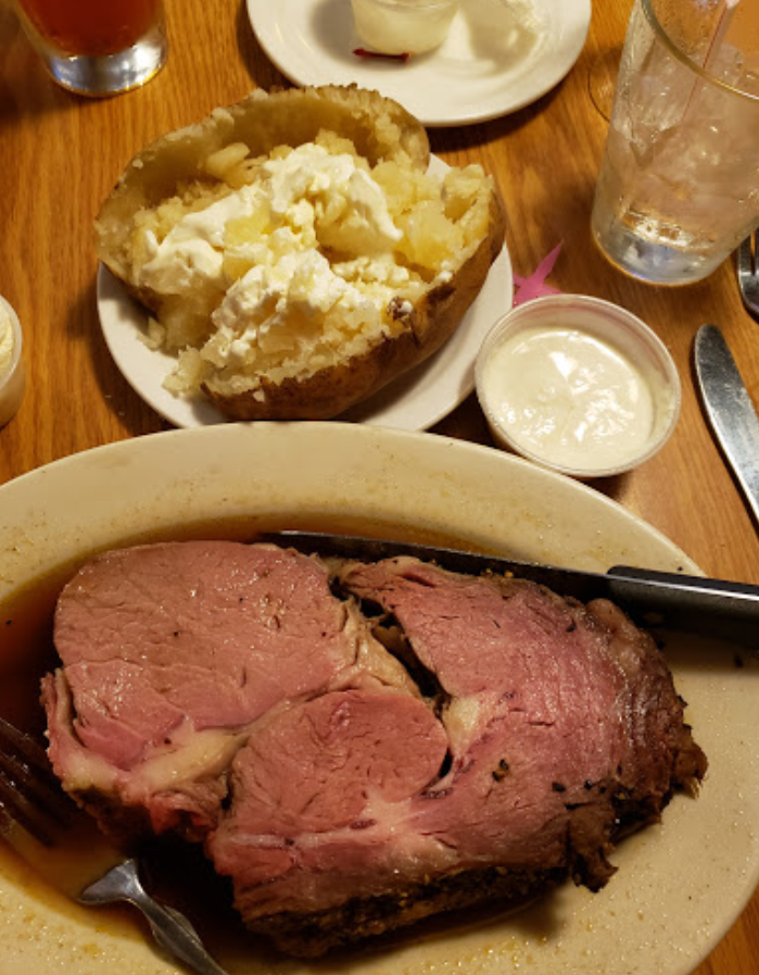 CastellisAt255's tweet photo. Here is a little meal inspiration 😉 Come see us this week for a delicious dish!

Order Online! 📲: https://t.co/HS5Fc5bs25
 
Visit our website at:  https://t.co/28rEVf6KNN

#CastellisMoonlight #AltonIL #IllinoisEats #TasteIllinois https://t.co/CDrEGKIXBV