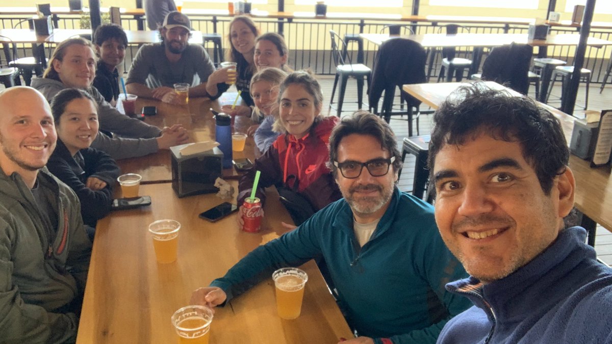 LabMaillard's tweet photo. Great day with my group @LabMaillard: 2 hour hike in Virginia (Sky Meadows State Park) followed by food and beers at a local brewery (@BearChaseBrew). Highly recommended for folks in the area. https://t.co/8Pd7par8KF
