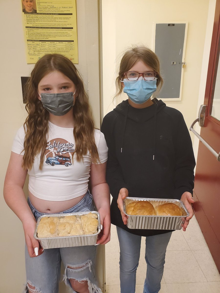 MsBrooksNL tweet media