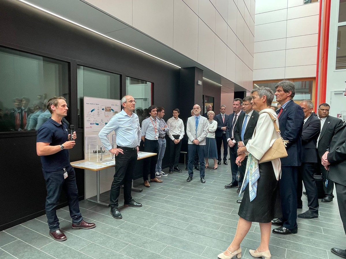 C2N, Centre de Nanosciences et de Nanotechnologies (@c2n_com) on Twitter photo A look back at the visit of the EU/USA #TTC delegation 🇺🇸 🇪🇺
Very interesting exchange with the #startup ION-X around the next-gen thruster technology developed at C2N that will meet the challenges of the #NewSpace industry ✨
<a href="/technofounders/">Technofounders</a> A look back at the visit of the EU/USA #TTC delegation 🇺🇸 🇪🇺
Very interesting exchange with the #startup ION-X around the next-gen thruster technology developed at C2N that will meet the challenges of the #NewSpace industry ✨
<a href="/technofounders/">Technofounders</a>