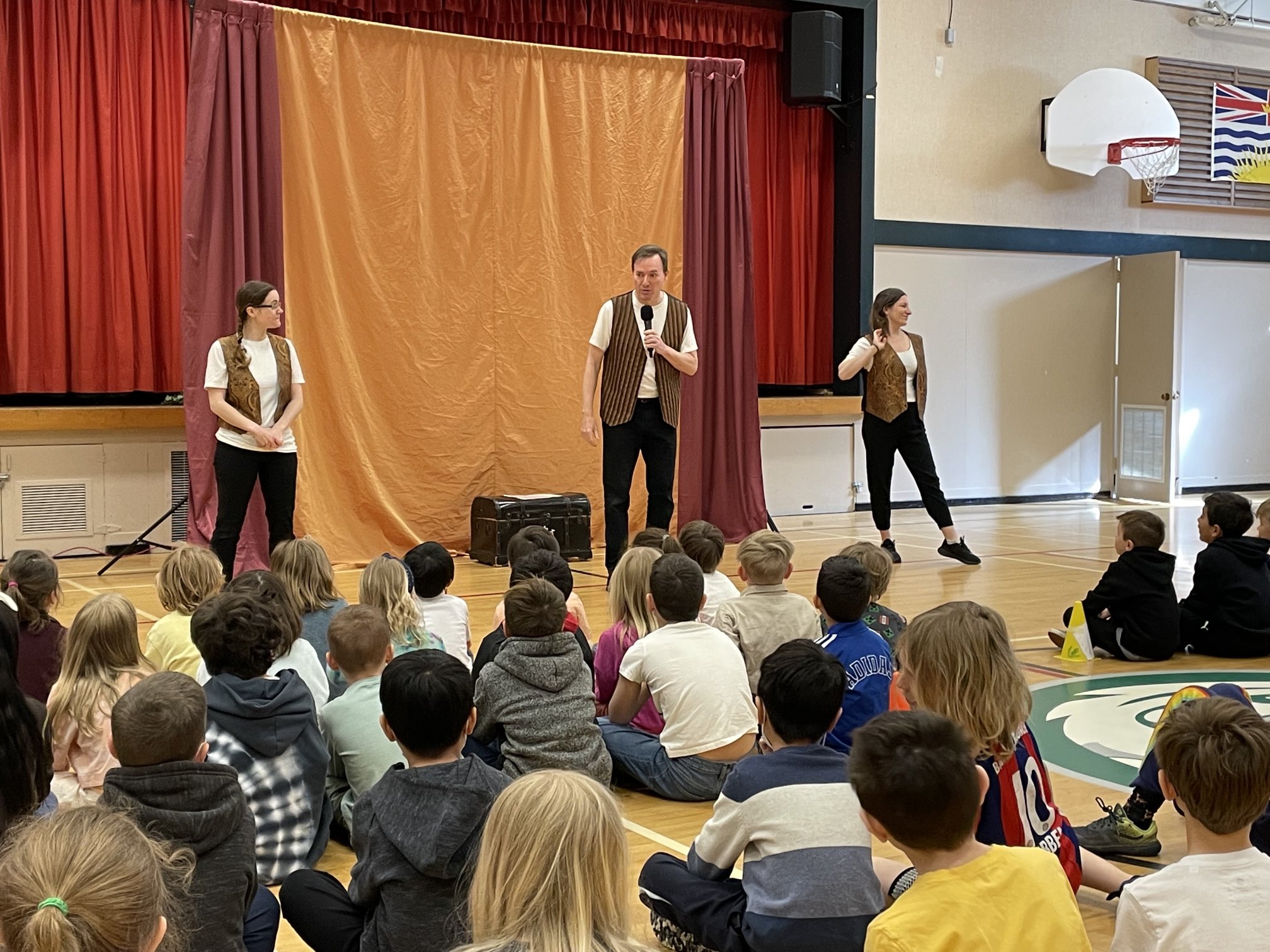 Aron Campbell on Twitter "So great to have Duffle Bag Theatre in the