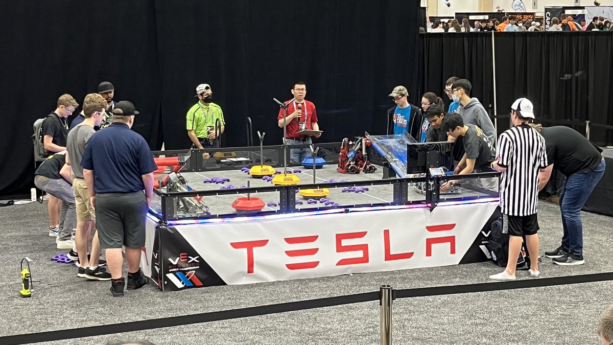 HSSD's tweet image. The Bay Port robotics team recently won five matches at the VEX Robotics Worlds Championship in Texas. They competed among the best robotics teams across the globe in a game called Tipping Point, created by VEX. We are proud of this team!