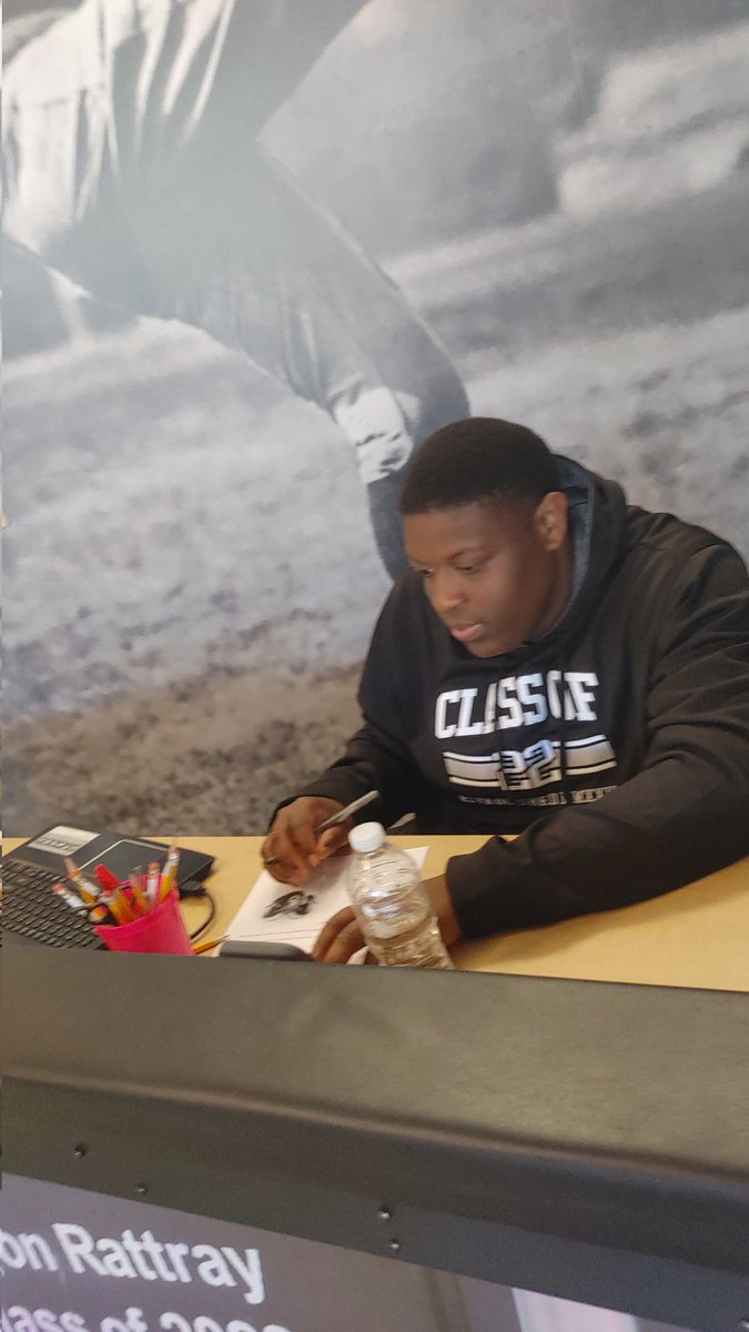 MrsASterling1's tweet photo. Tajon @TAJ_Rattray finally decided on what University he will be playing 🏈🏈for in the Fall after months of deliberation...#Framingham Rams 🔥🔥🔥 #proudmom #durfeeclass2022 @DurfeeTF @DurfeeAthletics @frps_Silvia @frps_Morton https://t.co/h6NbjuFLtA