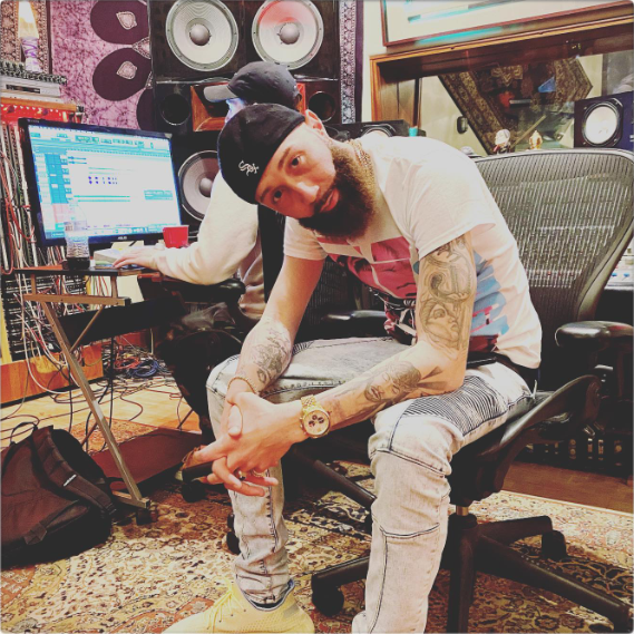 musics_week's tweet photo. “Moon Walk,” earned Bully Goat cred from some of indie #hiphop community’s biggest stars, including #SoloLucci, #KingMyers, & #Sainttrip, who are among the #album’s many #featuredartists. https://t.co/Gpvsrh8Xdi
#Popmusic #Dancemusic #Indiemusic #Hiphopmusic #RNBmusic #Rapmusic https://t.co/p0asVhcsqK