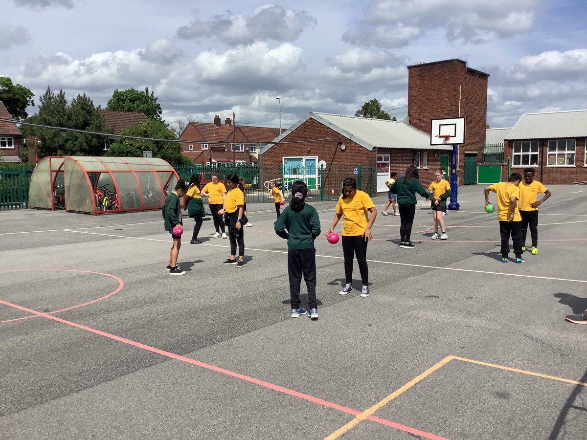 firsprimarysale's tweet photo. A few action shots from the last 3 days of challenges from @PEandSportsHub 5 Day Physical Activity Challenge with Mr B, Mr C & Mr D #FiveDayPAC #ActiveFirs #BeActiveStayActive https://t.co/itJ2RO4MVi