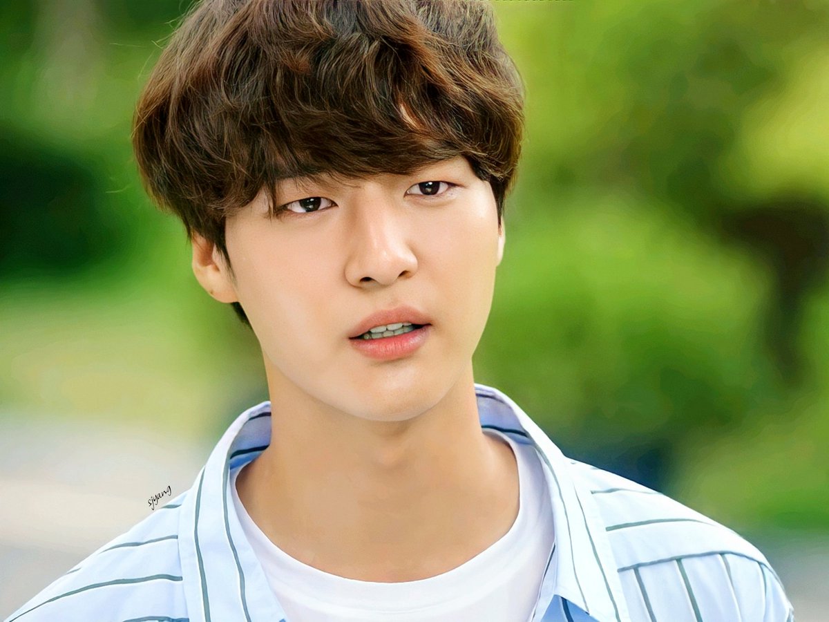 sjyang_'s tweet photo. Bluetiful Mr.Gong♡♡♡

#YangSeJong #양세종 https://t.co/oEa8dirVFV