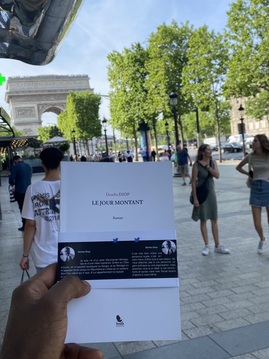 “Notre âme est notre seule possibilité d’éternité. Nous ne pouvons la faire évoluer que par celles des autres” #lejourmontant
<a href="/dembadiopci/">Demba Diop</a> @gauz04 

Dispo: 25 rue Vernet 75008 Paris