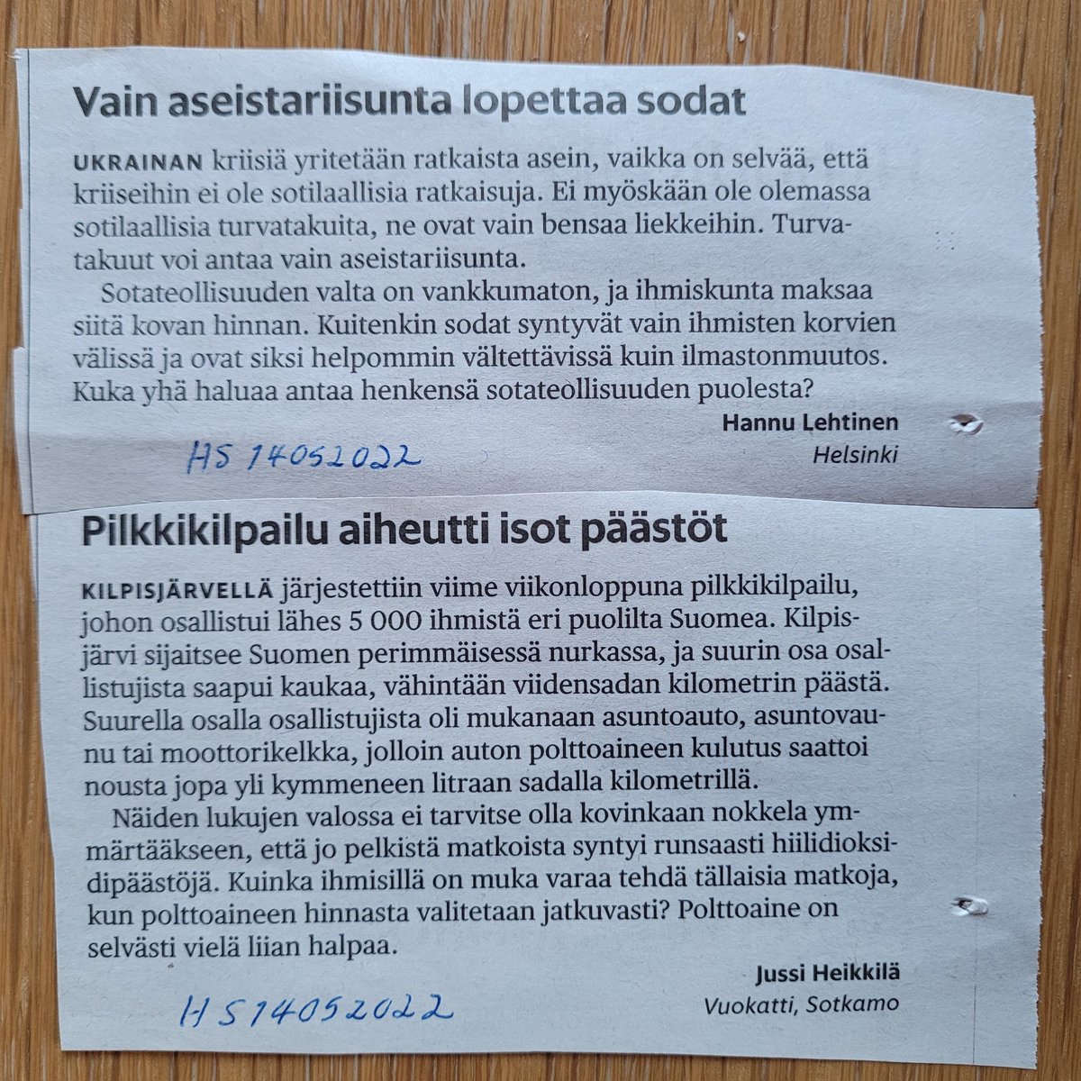 TomppaSalminen's tweet photo. Puolenviikon sanomalehtikatsaus : https://t.co/G03RiMuNKO