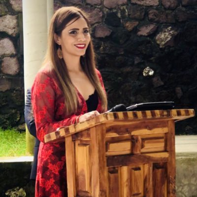 lesslika's tweet photo. #NuevaFotoDePerfil https://t.co/7or7Kg54Qz