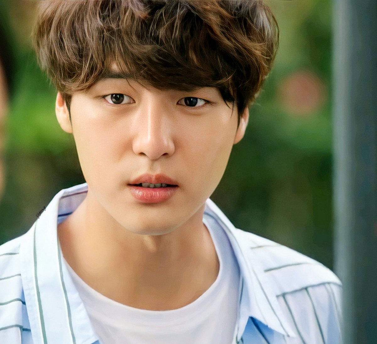 sjyang_'s tweet photo. Bluetiful Mr.Gong♡♡♡

#YangSeJong #양세종 https://t.co/oEa8dirVFV