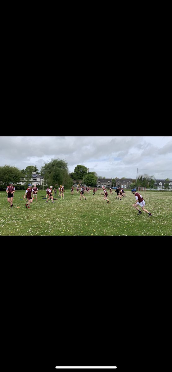 BtecSphs's tweet photo. St. Pauls 4th year hurlers who were out in action against Keady High School today. It was the Keady Schools ability to unlock the goals which made the difference on the day, however our boys put in a strong effort throughout the game with some powerful pieces of hurling. https://t.co/Ub6BvUXNBE
