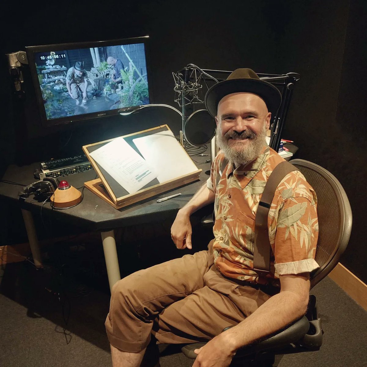 I'm just finishing the voice overs for The Great Garden Revolution! It's on this Saturday! <a href="/Channel4/">Channel 4</a> at 8.15pm. It's a a really great show and something that I'm proud of. It still has a great ethos, but I think the makeovers have gone up a level this year. #gardenrevolution