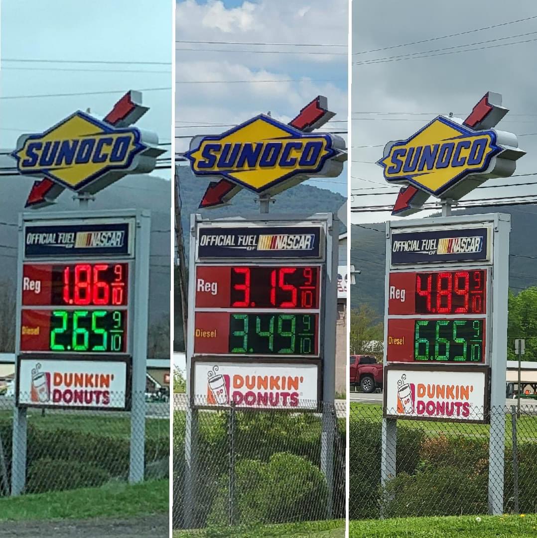 DosFalidos's tweet photo. Gasolina na terra do Tio Sam de 2020 a 2022,
Acho que todo mundo tá se fudendo com inflação, Única diferença é que lá ainda sim o poder de compra é maior, Sendo que geralmente nos EUA se vende em Galão, que é 3.785L
Sendo assim R$1,30 por litro de gasolina
Sendo assim R$6,50... https://t.co/bhAMy6CJ4r