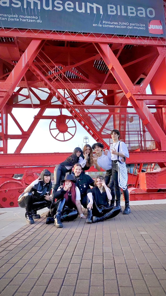 sunshinelauu's tweet photo. Our lil stayfam🥺

@nayiita_scb @bluemoontmt @Kurysu_ @pomemelo @vickyldg @AlbaVenza18  (sorry Carlota, te envío una captura o algo jsjsjs) https://t.co/ZY7ckGpIYc