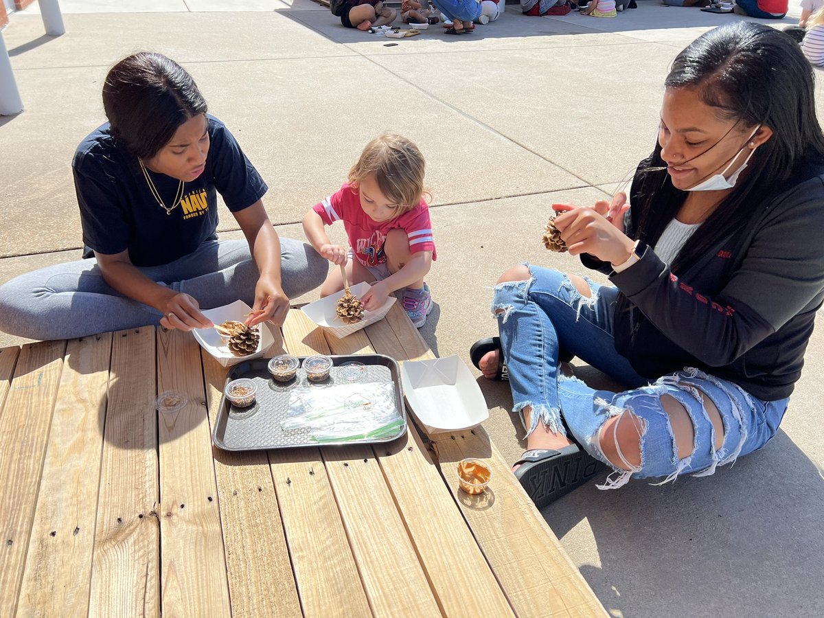 One last learning experience with our preschoolers.
<a href="/HeightsHSusd259/">Heights HS USD259</a> World of Children students guided littles in creating pinecone bird feeders. 🦅☀️#HeightsEarlyChildhood #science #finemotor #language #fun