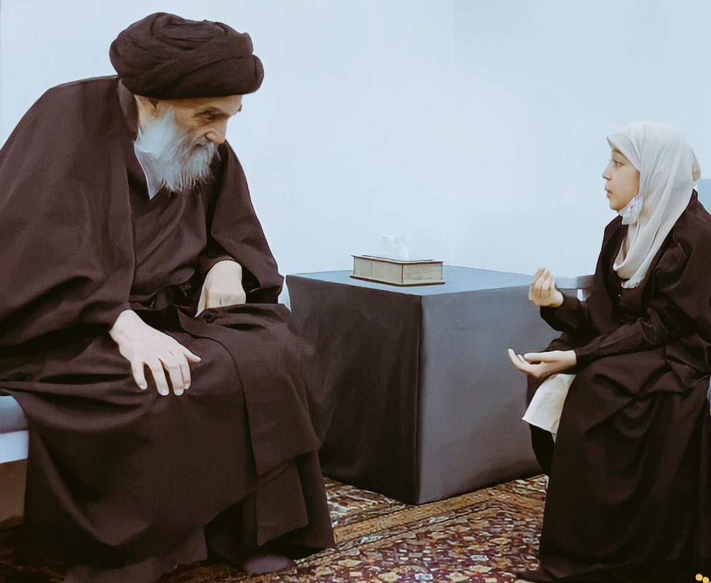 a_f_m_f's tweet photo. نعل السيد السيستاني يشرف سياسين العراق الفاشلين https://t.co/g3AjFXeRt5