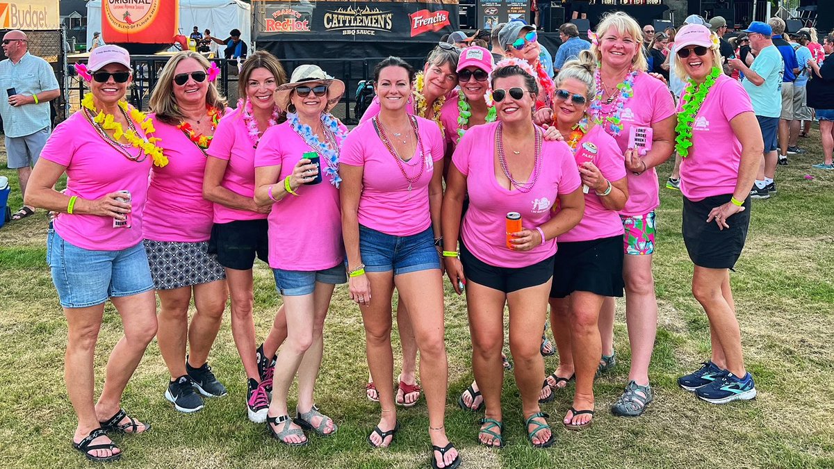 The Smoke Sheet (@thesmokesheet) on Twitter photo In today's issue: <a href="/seanludwig/">Sean Ludwig</a> highlights the best parts of the <a href="/memphisinmay/">Memphis in May</a> BBQ competition this past weekend. Plus, @americanroyal BBQ Hall of fame finalists, <a href="/KCBBQSOCIETY/">Kansas City Barbeque Society</a> World Invitational dates, a Chipotle Honey BBQ Ribs recipe, & more. Read here: bit.ly/3wEgJ10 In today's issue: <a href="/seanludwig/">Sean Ludwig</a> highlights the best parts of the <a href="/memphisinmay/">Memphis in May</a> BBQ competition this past weekend. Plus, @americanroyal BBQ Hall of fame finalists, <a href="/KCBBQSOCIETY/">Kansas City Barbeque Society</a> World Invitational dates, a Chipotle Honey BBQ Ribs recipe, & more. Read here: bit.ly/3wEgJ10
