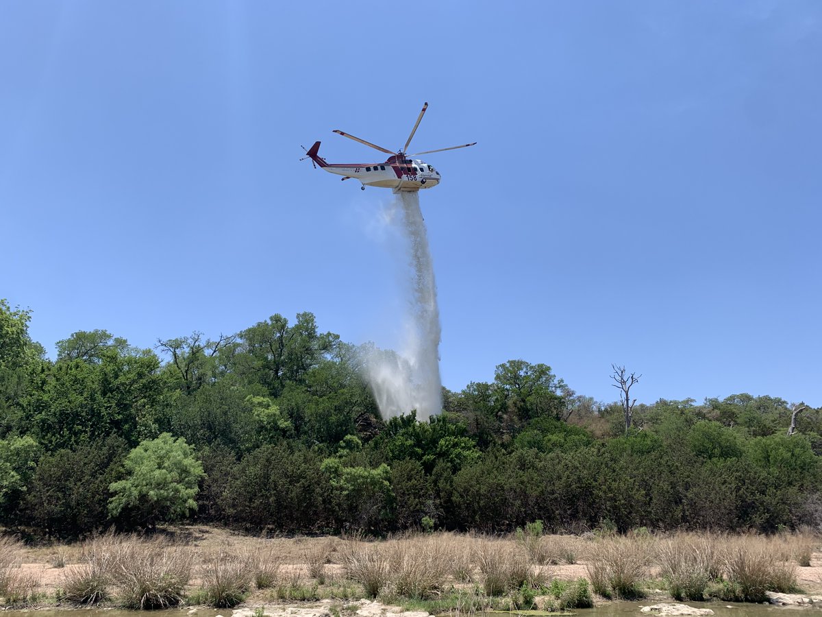 AllHazardsTFS's tweet photo. Update: the #MayfieldFire in San Saba County is an estimated 1,250 acres and 25% contained. Fire activity decreased overnight, allowing crews to make progress containing the additional growth. Aviation and ground resources will continue suppression actions today. #txfire https://t.co/cR7G71QRZN