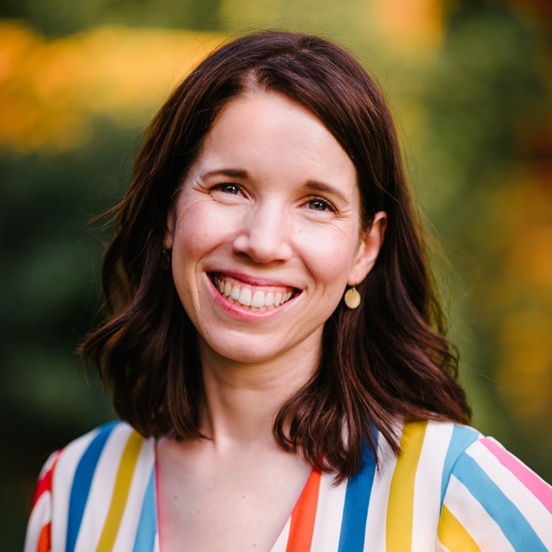 UtahBusiness's tweet photo. Want to learn a bit more about Utah's top businesspeople? Us, too! This week, we asked @rachelhoffy, CMO of @Hightop_HQ, about her favorite book, the best advice she's ever received, and more. Get to know her below! https://t.co/FyplO5dCnp