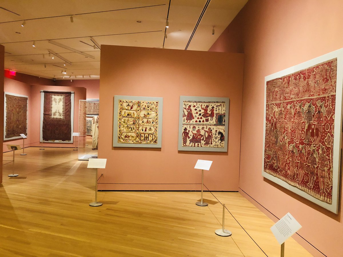 kaycollections's tweet photo. Tried to capture this exhibition through photos. Not possible! Visit "Indian Textiles: 1,000 Years of Art and Design" at The Textile Museum GWU for an exquisite display of abstract, floral &amp; figurative patterns from the private collection of Karun Thakar. https://t.co/PnQahzN2BV https://t.co/UpQKkb1GR0