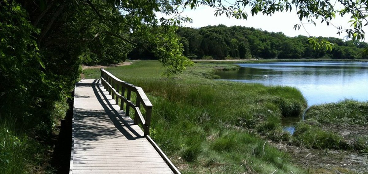 CapeCodHealth's tweet image. Do you have plans for the weekend?

Join us for the "Talk and Walk with a Doc" event Saturday May 21 at 9:00 a.m. 

The free event begins at the Salt Pond Visitor Center with a talk by Dr. Elissa Thompson, followed by two-mile trail walk.

For more info: bit.ly/3sgMFY5