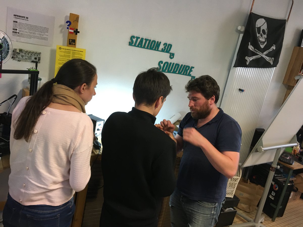 FabDuPonant's tweet photo. Fabrication de capteurs de qualité de l'air #PennAvel à #Brest #jefabriquemonmaterielpedagogique https://t.co/IN6fowAvbg

cc @SensorCommunity @Ambassad_Air https://t.co/RwjgR2rsS5