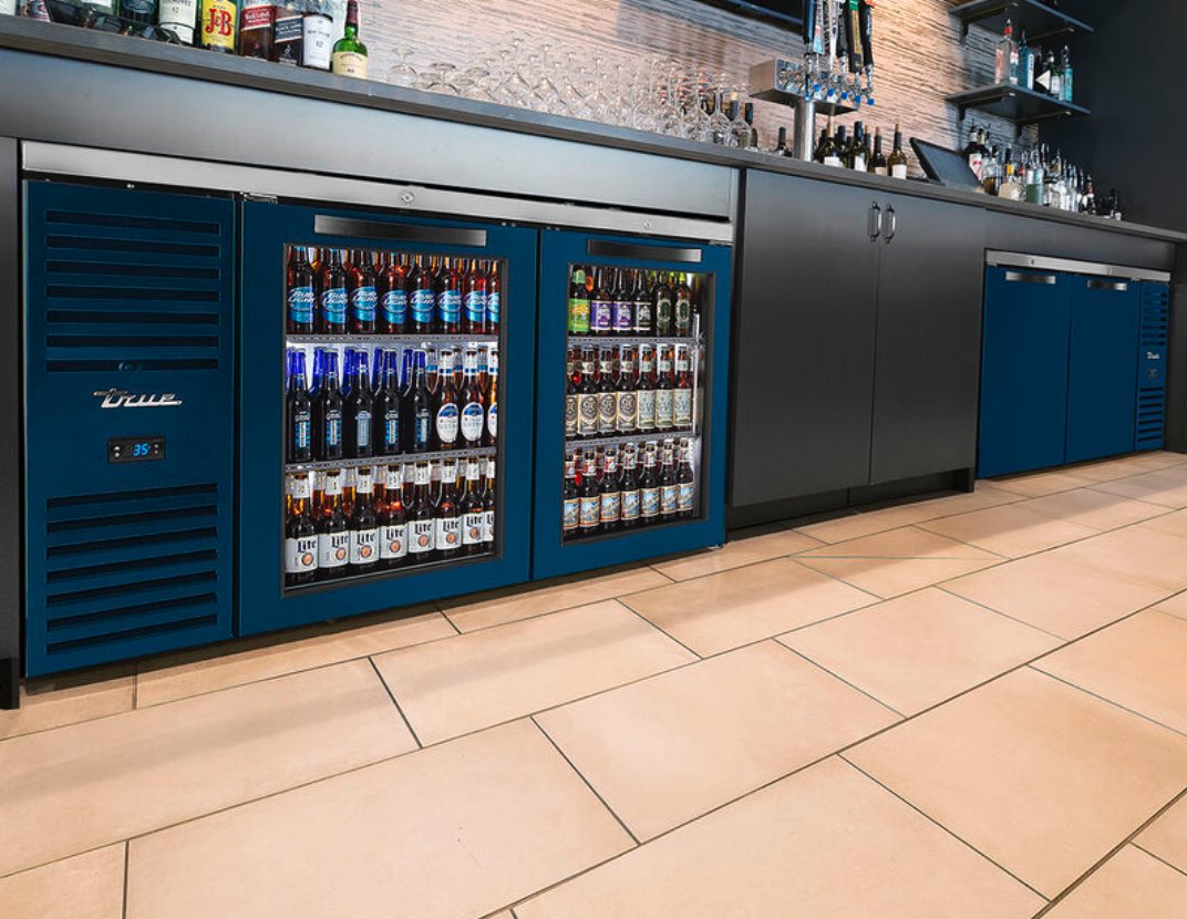 bjeltd's tweet image. Underbar refrigeration finishes that are custom to your unique needs. ✔️ Select from 20+ beautiful powder-coated finishes, glass or solid door panels, and complete the look with your choice of hardware. ⁠Backed by an industry-leading warranty, there's only one True choice!