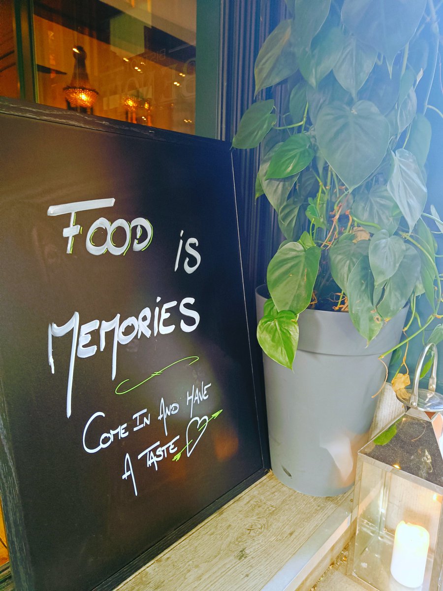 PhilipLeflot's tweet photo. When memories have a good taste 👌

#bistrotbenoit #foodie #foodconcept #zirkstraat #music #chefslife #conceptcatering #antwerp #citycenter https://t.co/k87JZeCq75