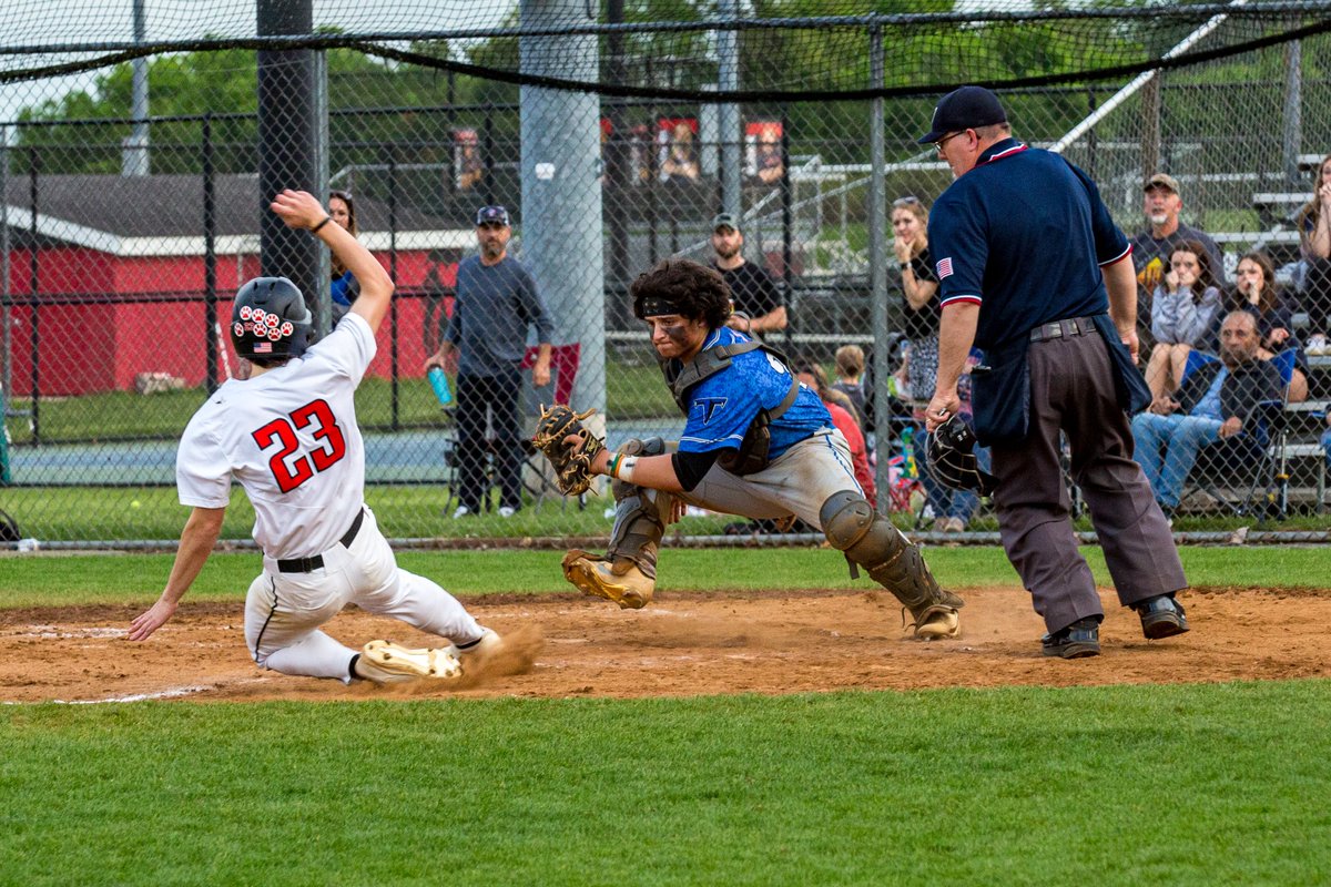 Photos from baseball vs. Tusky and Girls Lacrosse senior night     facebook.com/HeritagePrideP…

<a href="/HHSPrideSports/">HHSAthletics</a> <a href="/PrideHardball/">HHS Baseball (Retired)</a> <a href="/NBurlbaugh/">Naz Burlbaugh</a>