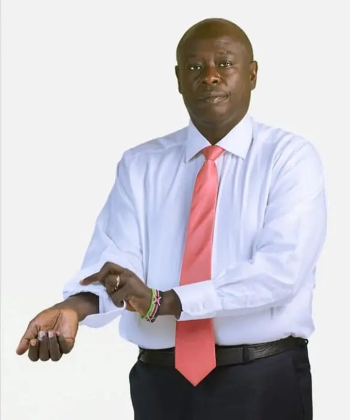 UDAPartyKe's tweet image. In whose hands are Mt Kenya people safe..?

Retweet 🔄 - Hon. Martha Karua.

Like ❤️ - Rigathi Gachagua.