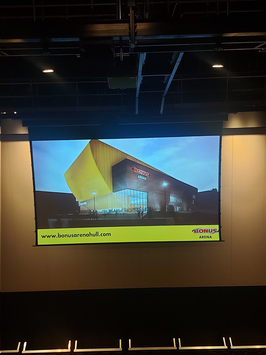 NikkaNaka's tweet photo. Had a fabulous morning at a breakfast meeting and tour of the fantastic Bonus Arena. Even had my five minutes of fame on stage! Having been to so many gigs here it was great to see the backstage areas. I love this local venue.🎤🎵. Thanks to @bonusarenahull and  @Hol_GHull. https://t.co/y1vJpN1IEB