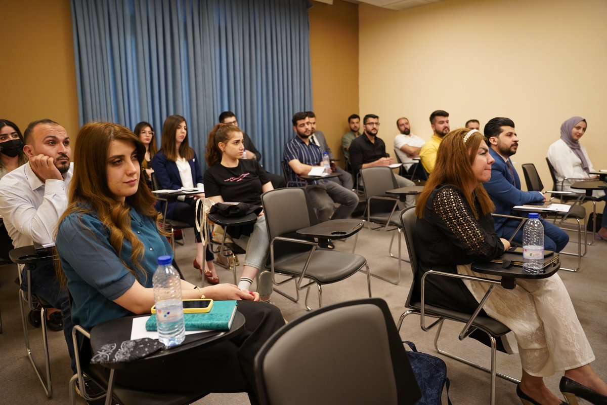 UKH_official's tweet photo. @paretmb discussed with #UKH students of master in Diplomacy &amp; International Law #EU's role in the KRI, their coordination and engagement in the region and areas of mutual cooperation with the @Kurdistan. 
@FalahMustafa https://t.co/hreR4G4uS5