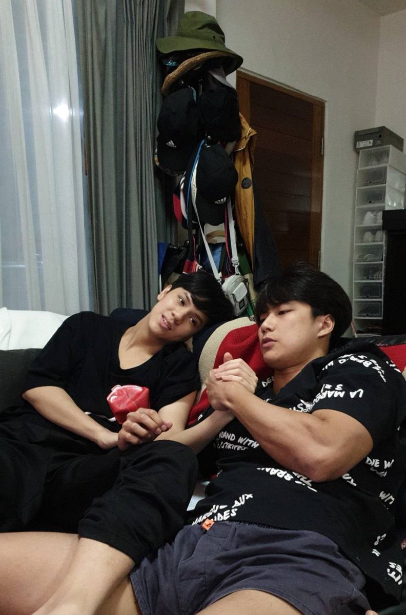 _be_yourgirl's tweet photo. ((ใครมาทำร้ายเดี๋ยวฉันปกป้องเอง)) https://t.co/vWpK2n19kj