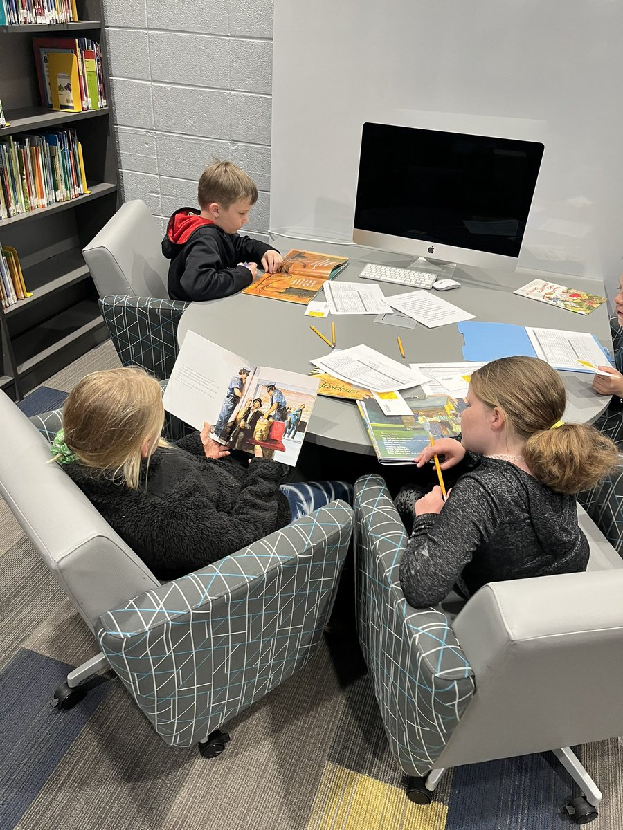 Alyson Collins tweet media