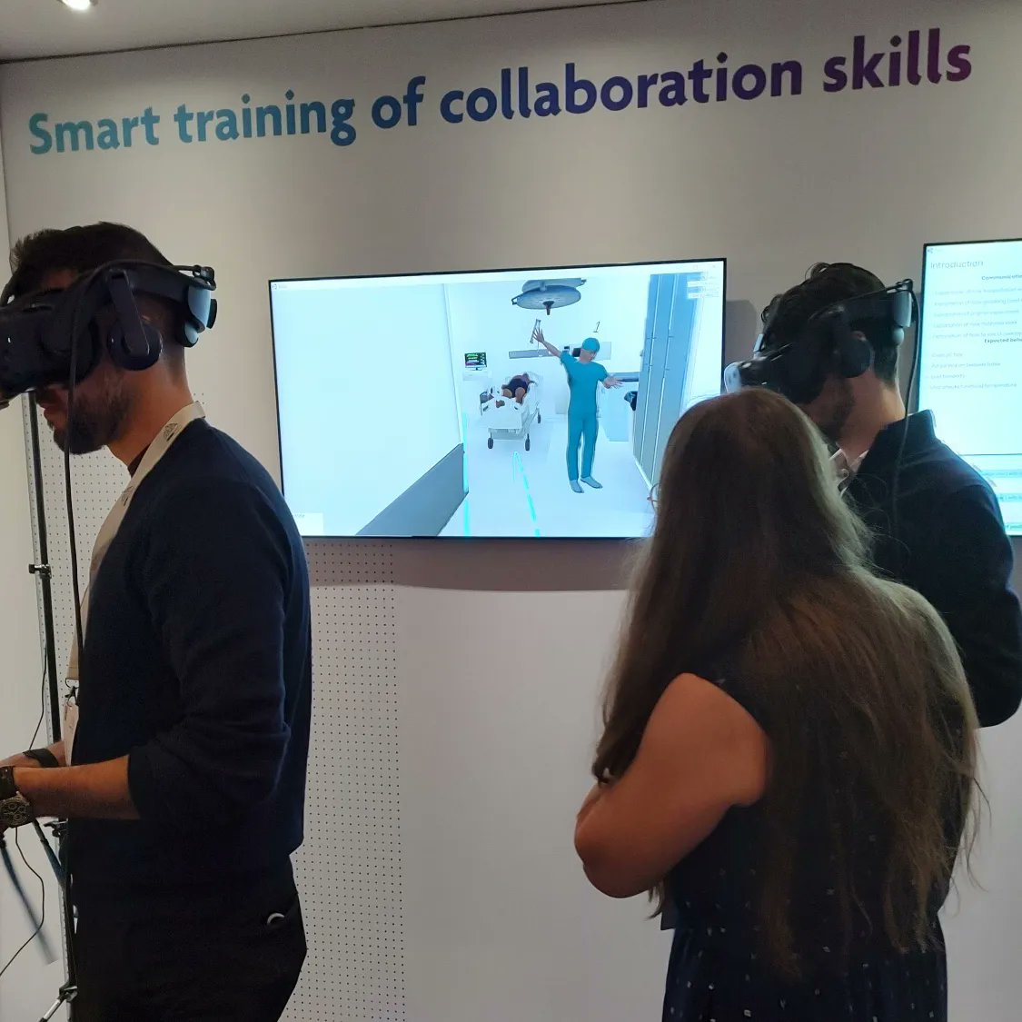 Afgelopen dagen genoot en demonstreerde ik samen met de collega's op <a href="/imec_int/">imec</a> #FutureSummits, komende vrijdag doen we het nog eens, tijdens #LearningBytesFestival van <a href="/Itec_KULeuven/">Itec, an imec research group at KU Leuven</a> ! Ik kan je plechtig beloven, je zal je 👀 uitkijken.
#LBF2022 #edtech #innovation #cps