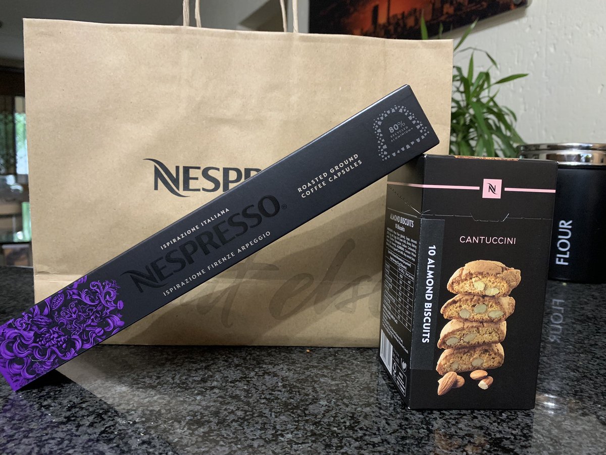 tazzaTH's tweet photo. Shopping for treats  #coffee #biscuits #nespresso https://t.co/JTg4dcM35d