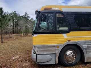 cousin_phil_'s tweet image. My wife and i had &quot;buy a farm and start a business off of it&quot; on our list. So, one year ago we bought a 32 acre blueberry farm, a month ago we bought a 1954 GMC 4104 Bus/RV conversion to be a rental on the property, trying to KO this one asap bc life is short! #vansandvibes #bus