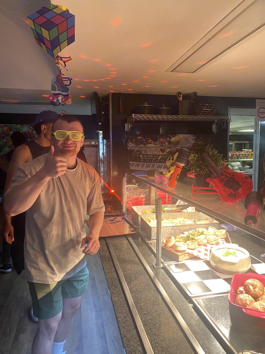 ShebbearBoard's tweet photo. Itโs disco night ๐บ๐ชฉ our amazing kitchen team put on an 80s themed night tonight, thank you! #ShebbearBoarding #ShebbearCreativity https://t.co/ScpsAM41ge