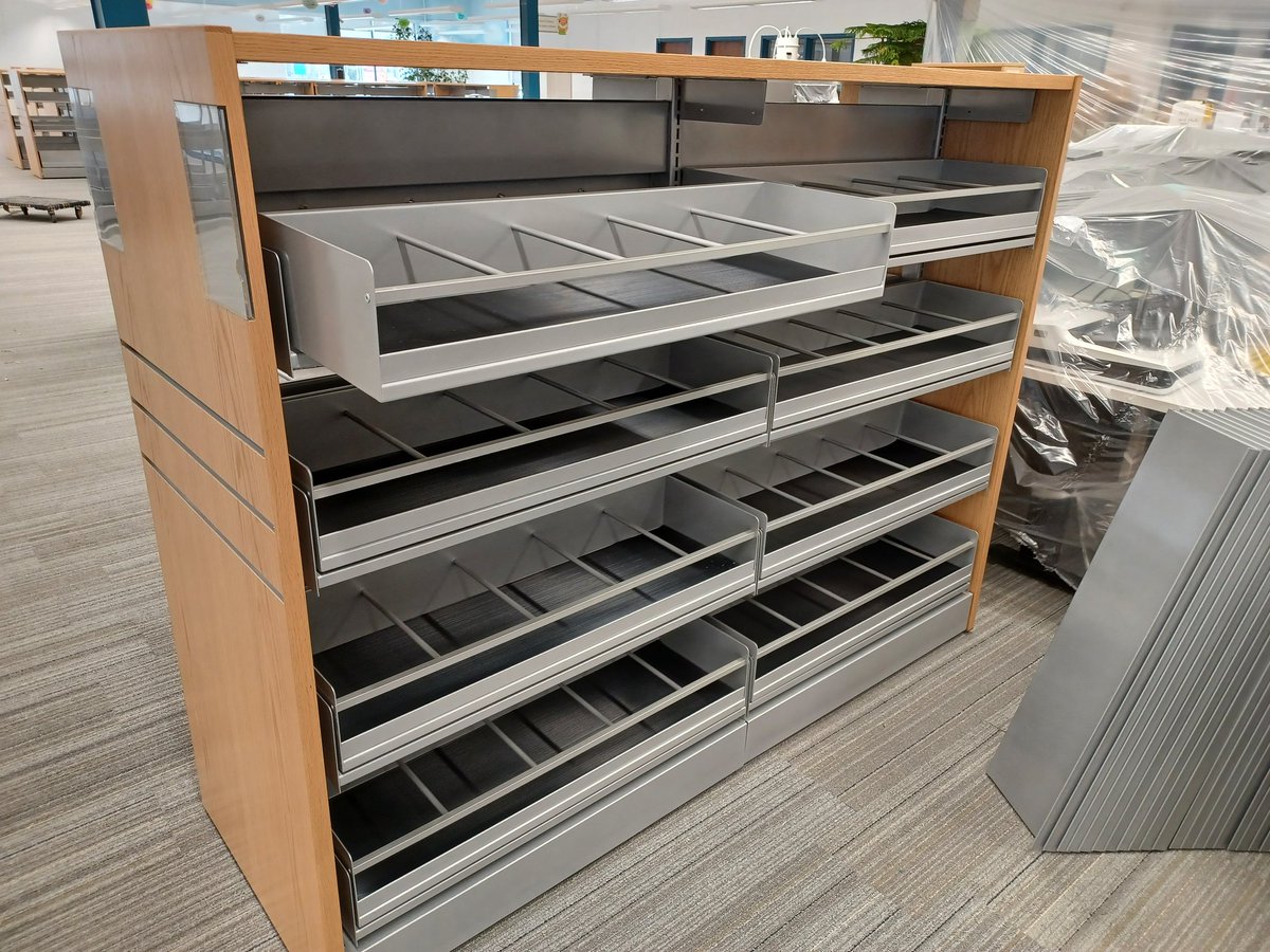 _allcities's tweet photo. Just completed an install in the newly renovated library @opl_bpo North Gloucester branch! Complete with freestanding &amp; mobile ranged, dvd drawers &amp; slotted box shelf display! Looking good @PALMIERIfurnNA #madeincanada #librarylove #librarylife https://t.co/AQ8bXgc3V6