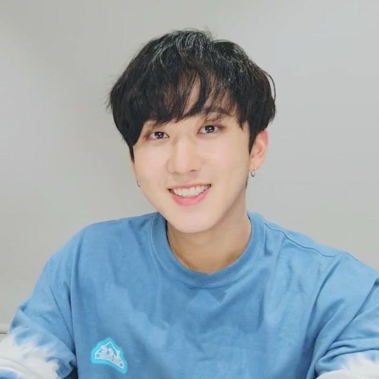 This is a new account dedicated to our Main Dark Rapper, Seo Changbin #서창빈 
I’ll be posting his cute, funny and rap videos. 
Please help me support by liking, retweeting and following ♡
Would appreciate it a lot. Thank you so much! 💙

#Changbin #창빈 #StrayKids