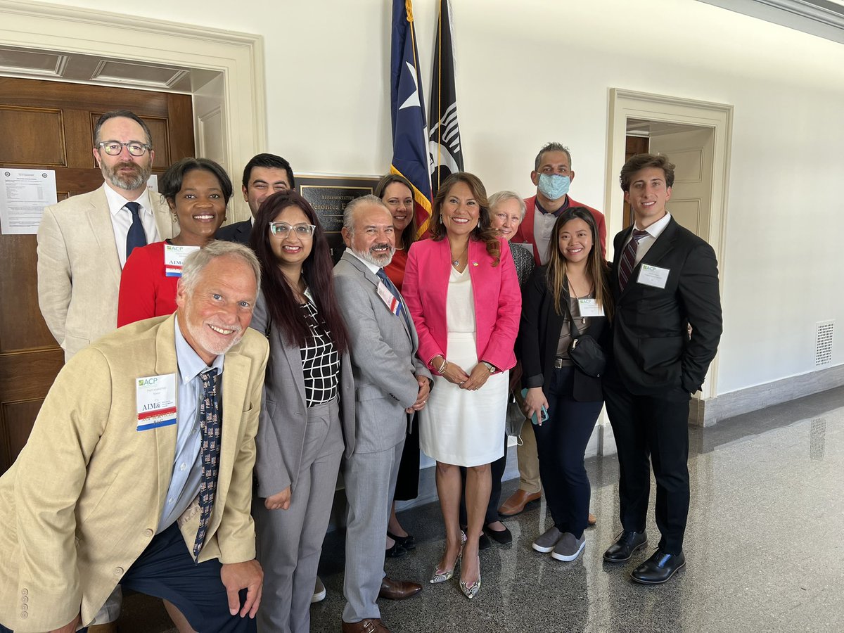 Had a wonderful visit with <a href="/RepEscobar/">Rep. Veronica Escobar</a> discussing the <a href="/ACPinternists/">ACP</a> legislative priorities.