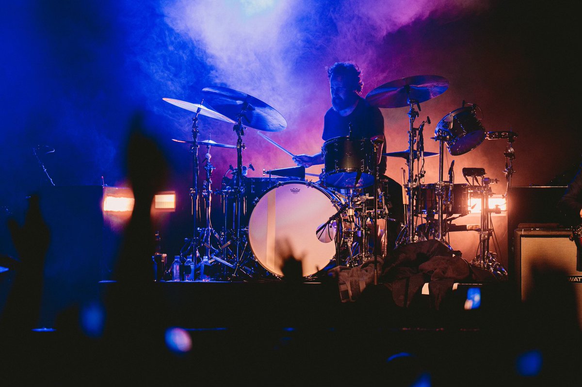 thekillers's tweet photo. We’ve been waiting a long time for this. Felt good to be home! https://t.co/Om0SRmPl8E