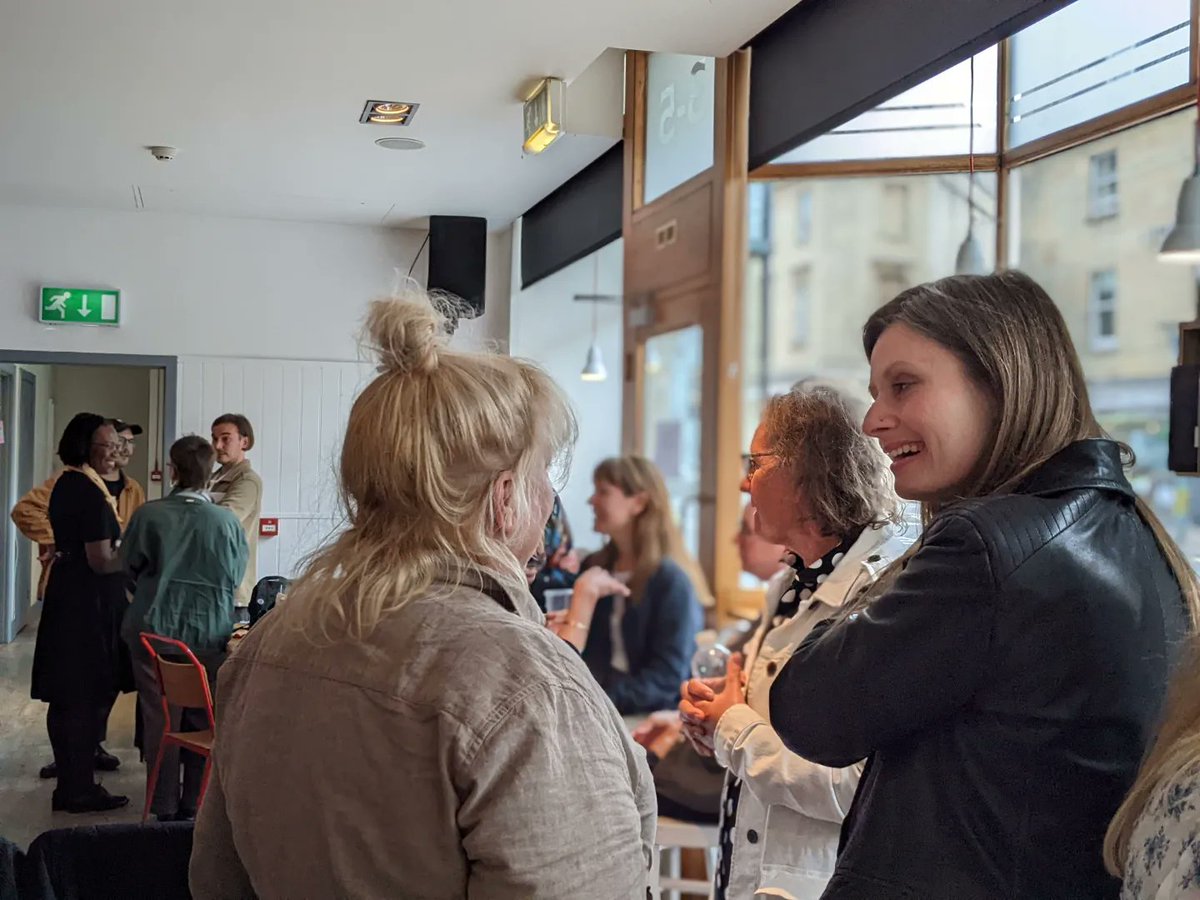 BathLitFest's tweet photo. What an incredible evening at @bathforumcoffee! We were thrilled to welcome @BathSpaUni MA students from 2019/20 to read from their anthology 🌟

A joyful reunion for alumni, friends and family alike! 🥳

#TheBathFestival #LiveEventsAreBack #BathSpaMA #books #inspiration https://t.co/Lb4YlIs4D9