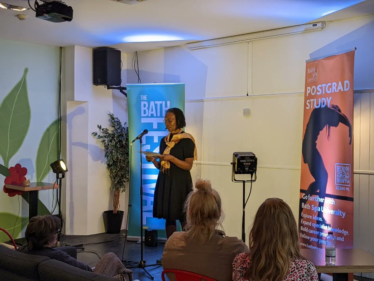 BathLitFest's tweet photo. What an incredible evening at @bathforumcoffee! We were thrilled to welcome @BathSpaUni MA students from 2019/20 to read from their anthology 🌟

A joyful reunion for alumni, friends and family alike! 🥳

#TheBathFestival #LiveEventsAreBack #BathSpaMA #books #inspiration https://t.co/Lb4YlIs4D9