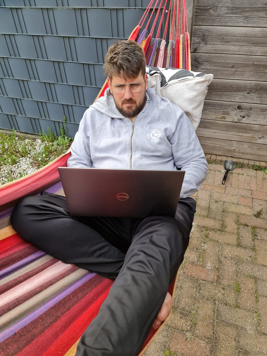 MemoIct's tweet image. Preparing an upcoming training. Thank you @boxblinkracer for helping me set up a multi-enviroment setup with @dockware_io #shopware #dockware #training #dev